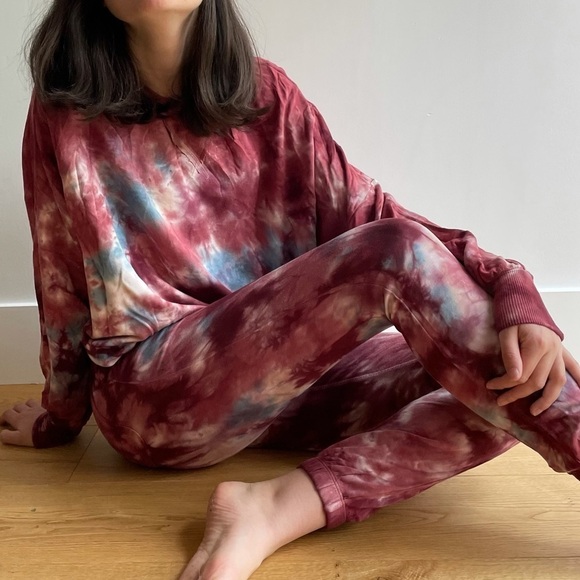 NWT Coord set Young Fabulous & Broke RED Tie Dye  Jogger Set - XS - Picture 6 of 15